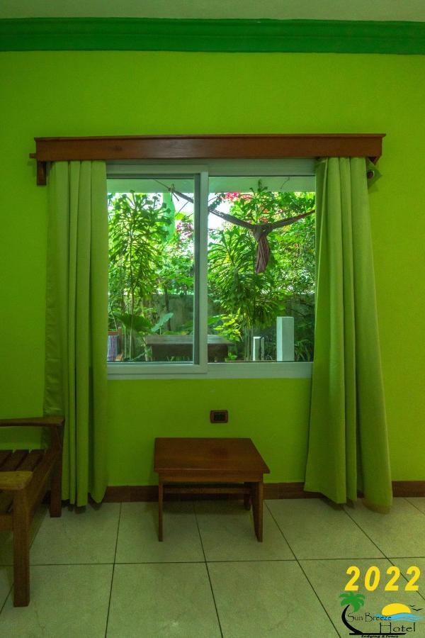 Sun Breeze Hotel El Remate Zewnętrze zdjęcie