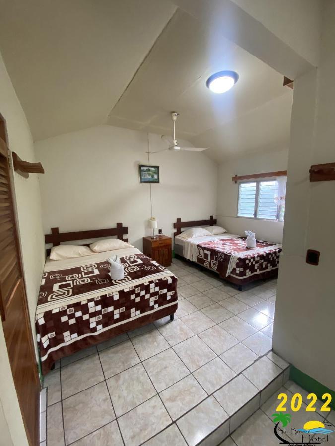 Sun Breeze Hotel El Remate Zewnętrze zdjęcie